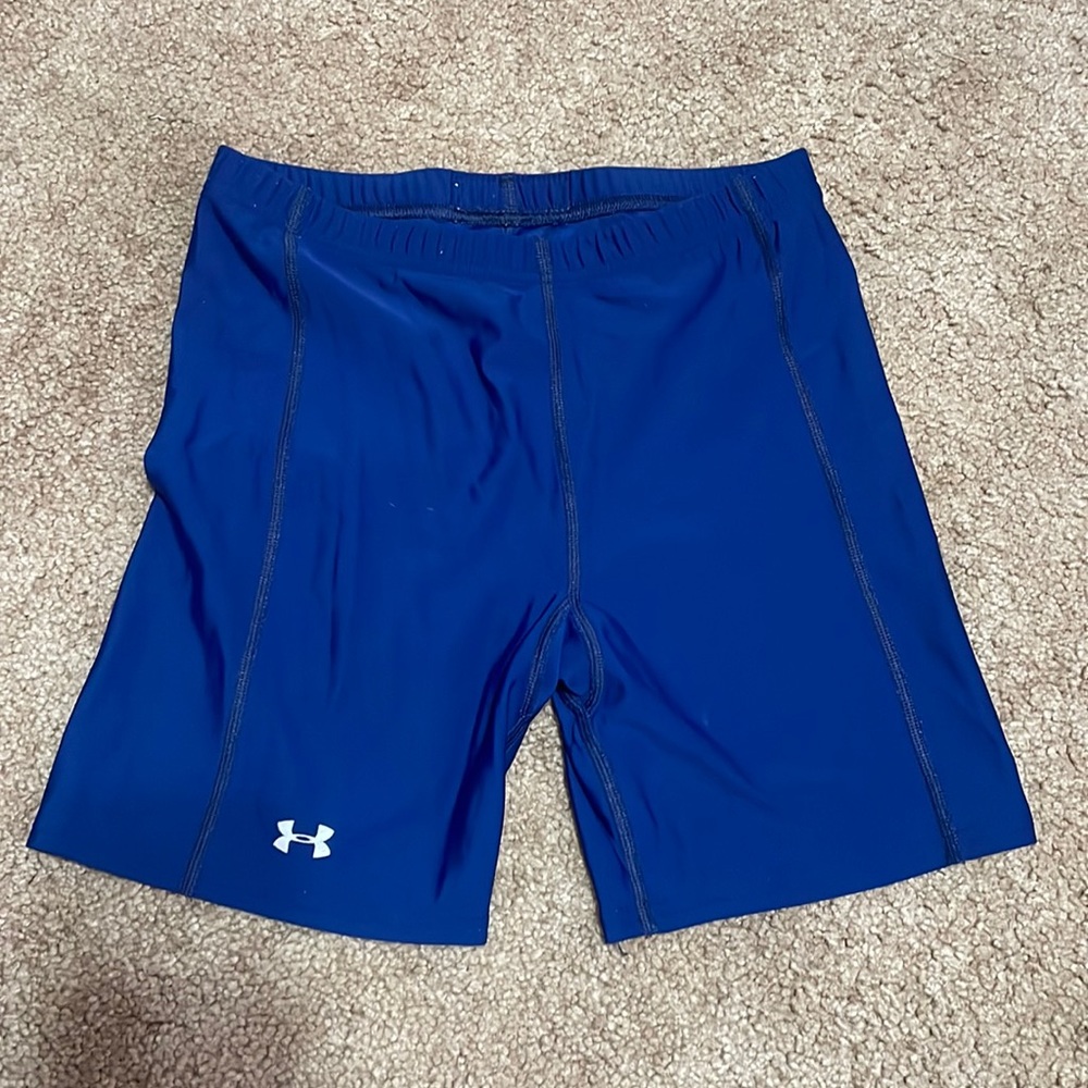 Women’s Under Armour Spandex Short MEDIUM